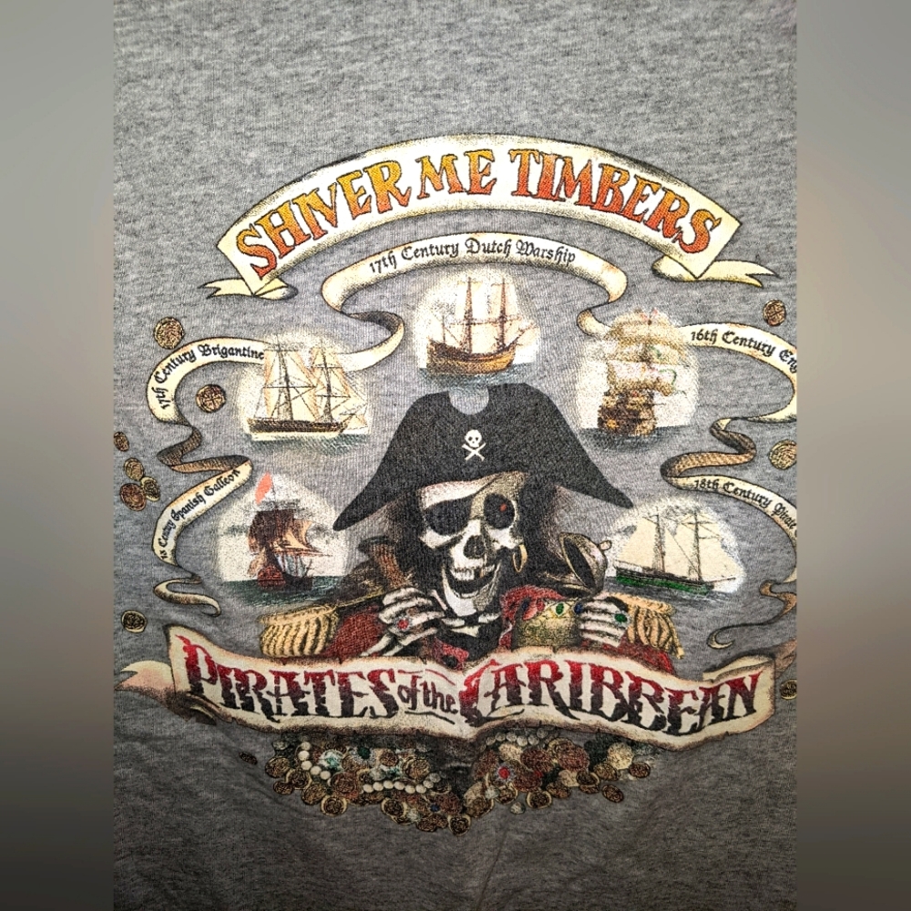 Medium Official Disney Men's Pirates of the Caribbean T-shirt